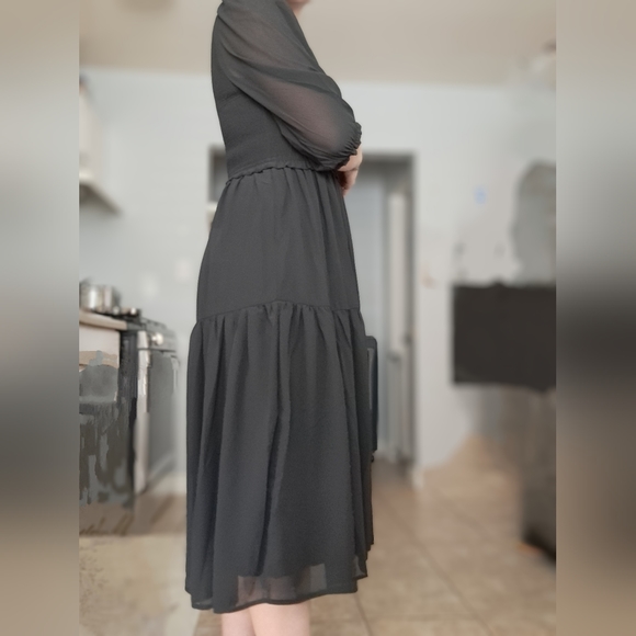 Forever 21 black dress - Picture 2 of 2